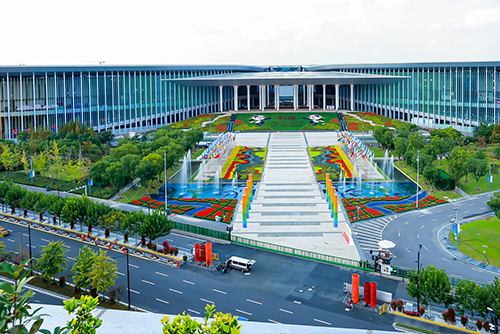 意點會展：進博會指定搭建商、展臺設計搭建的典范